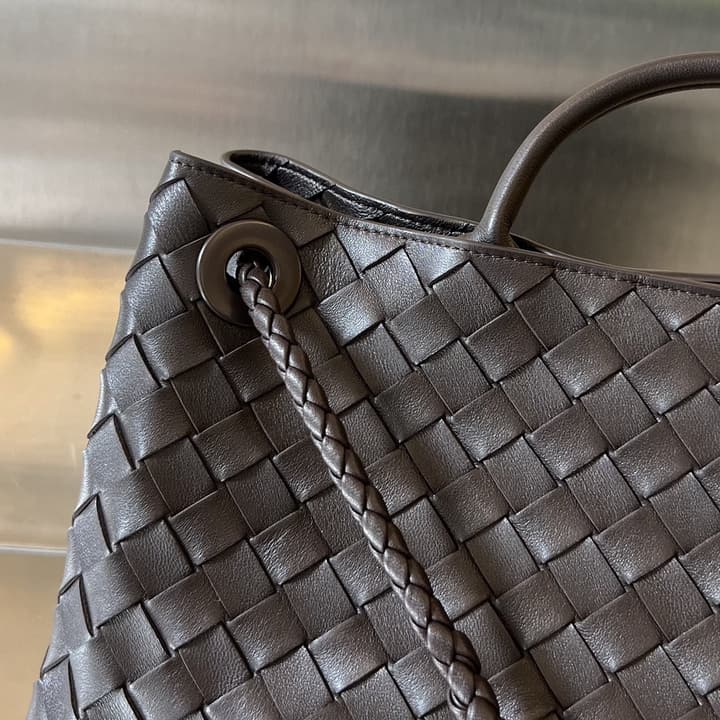 Bottega Veneta Andiamo Handbag in Charcoal Grey