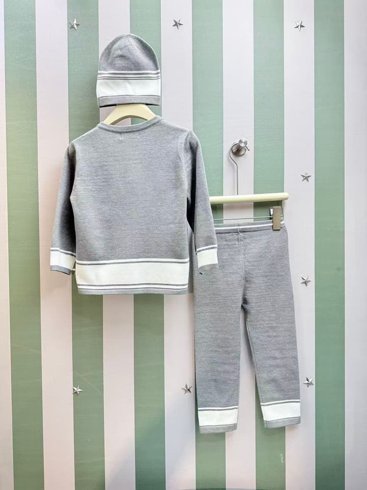 Dior Infant Cashmere Blend Three-Piece Set – Kids Collection – 2025SS in Light Grey Three-piece Set