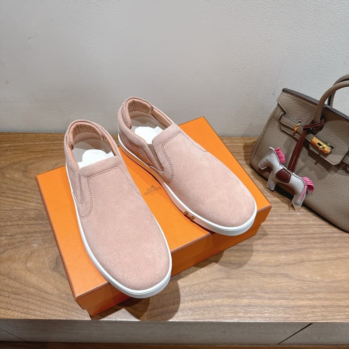 Hermès Classic Lightweight Couple's Slides – SS25 in Black Leather