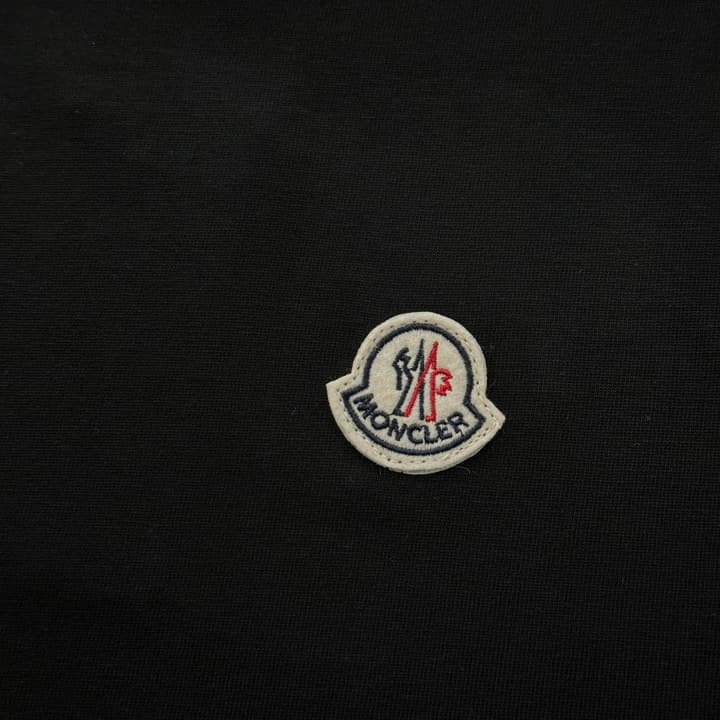 Moncler Small Logo Crewneck T-Shirt – 2026SS in Classic Black