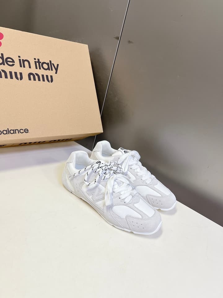 Miu Miu x New Balance 530 SL Sneakers