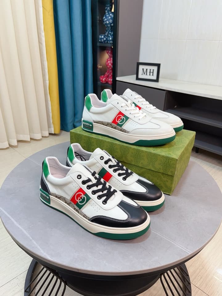Gucci New Season Casual Fashion Sneakers in Black With Web Stripe
