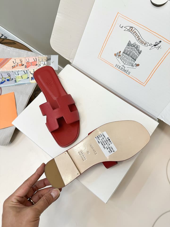 Hermès Fashion Palm-Grain H Slides in Brown