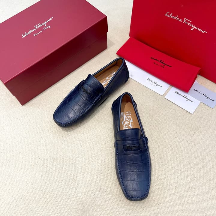 Ferragamo Men's Driving Loafers in Dark Navy Classic Loafer
