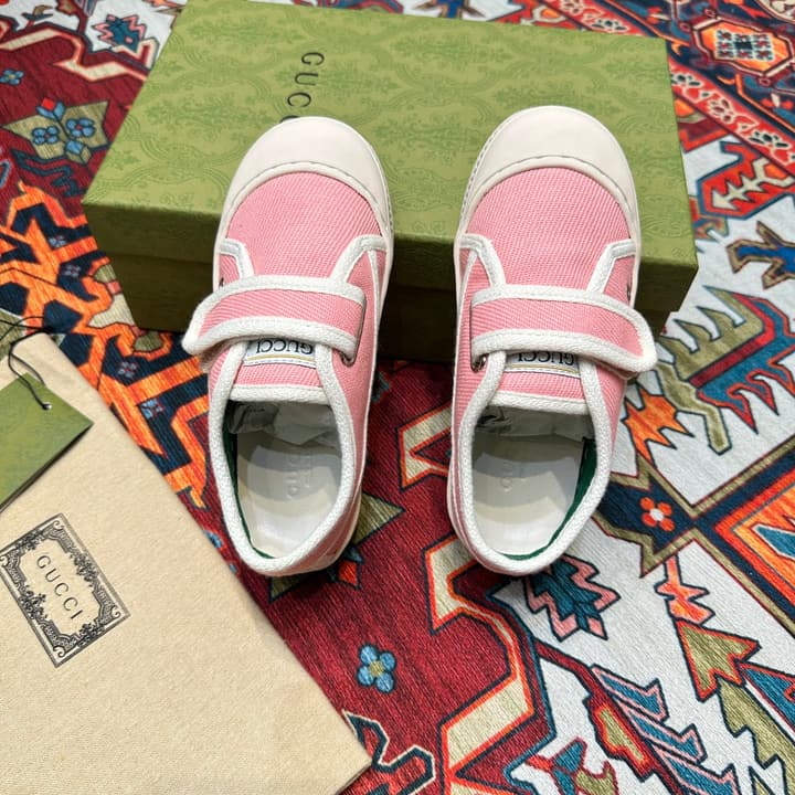 Gucci Kids Footwear – Kids Collection in Beige Plaid Slip-on