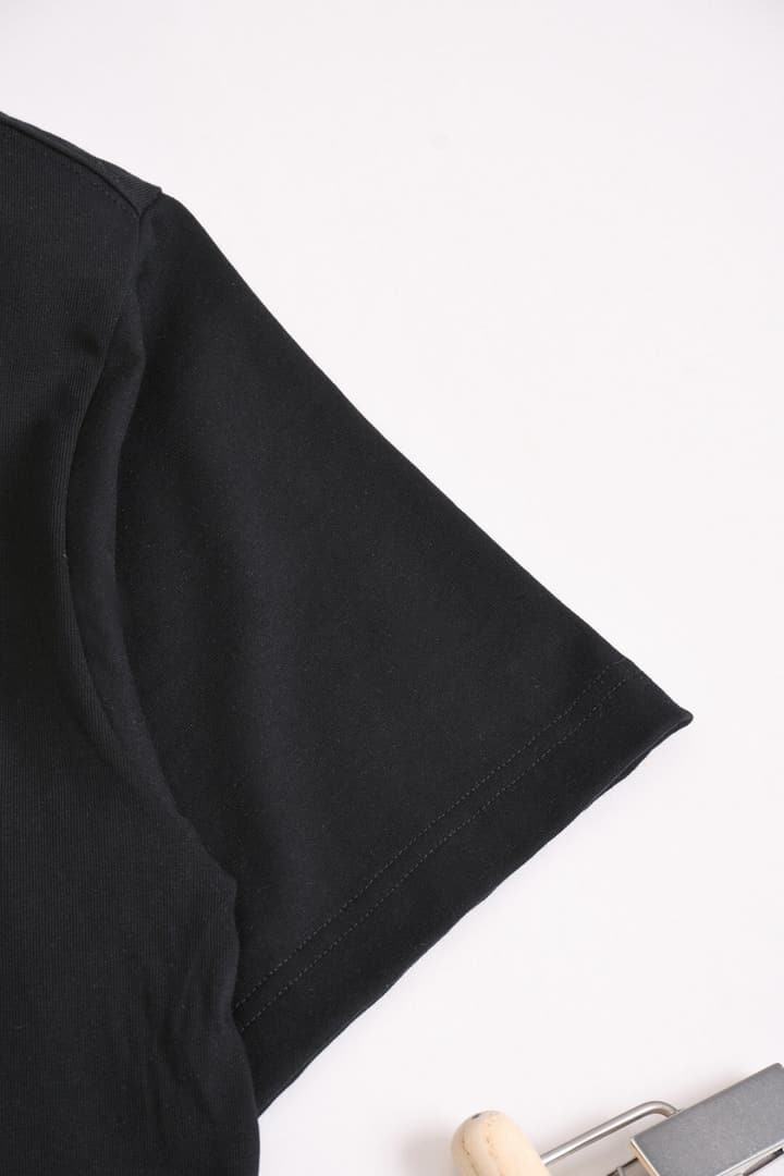 Moncler Classic Pocket Logo T-Shirt – 2026SS in Classic Black