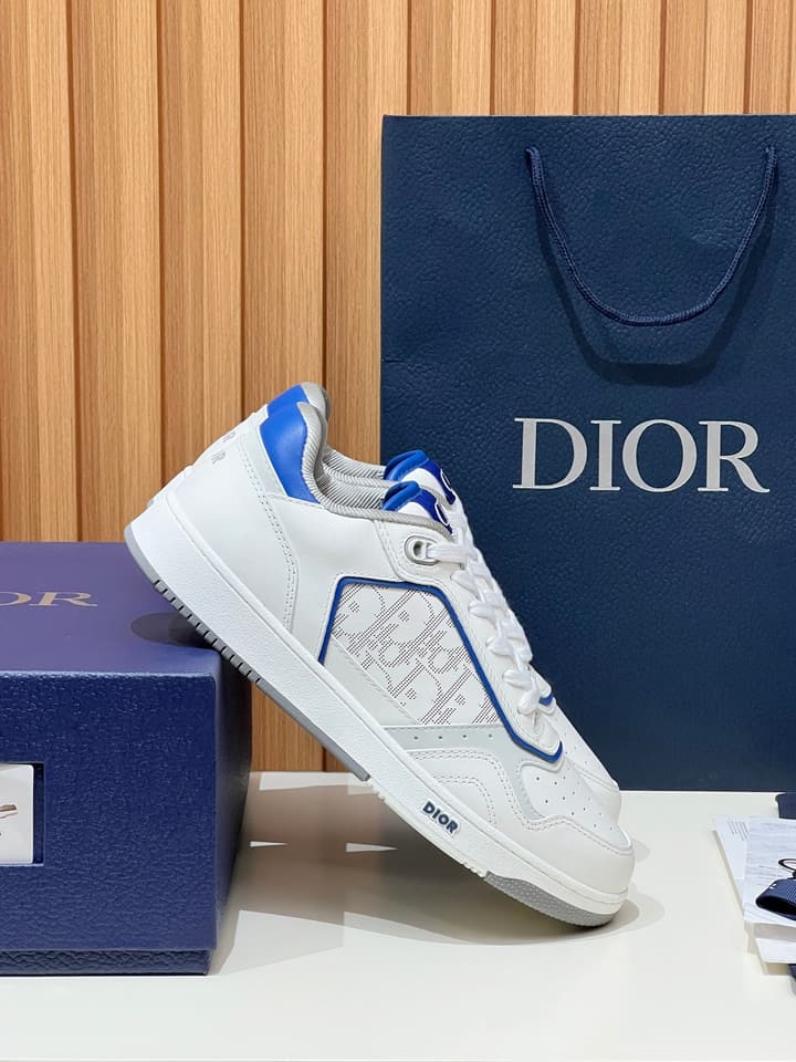 Dior B27 Unisex Sneakers – 2025 Collection in Beige With Dark Green Accents