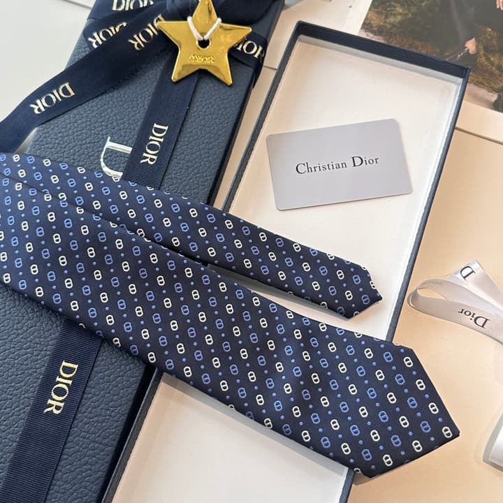 Dior Men's Logo Tie in Black