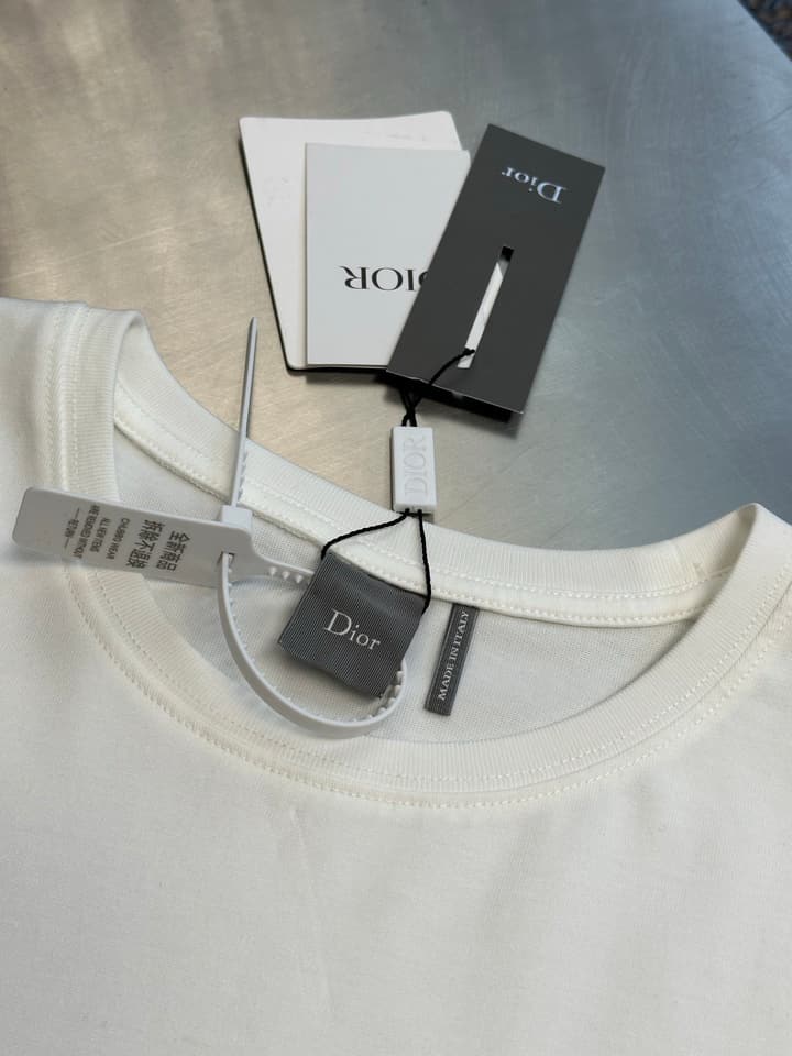 Dior Clover Embroidery Short-Sleeve T-Shirt in Black