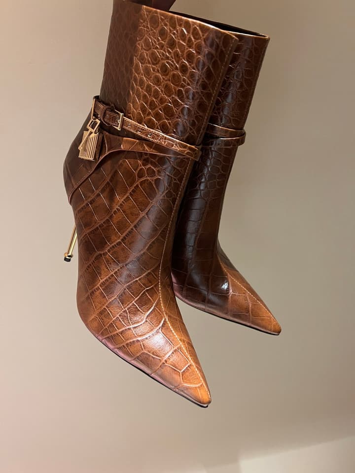 Tom Ford Luxury Metal Heel Ankle Boots in Black Leather