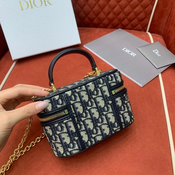 Dior 30 Montaigne Mini Vanity Box Bag