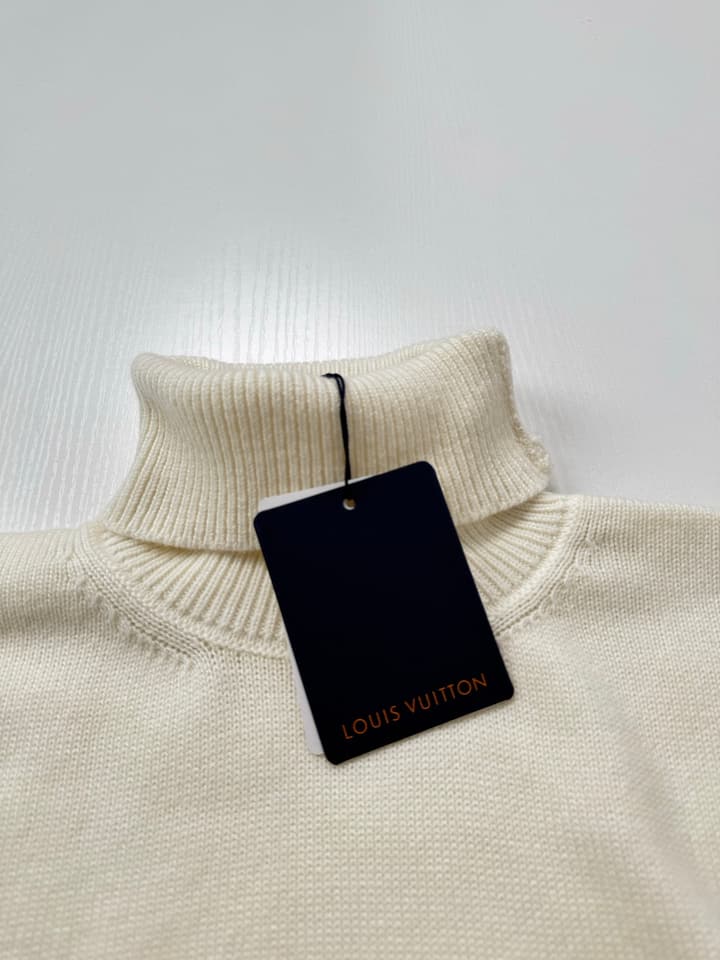 Louis Vuitton Runway Pocket Turtleneck Sweater – 26FW