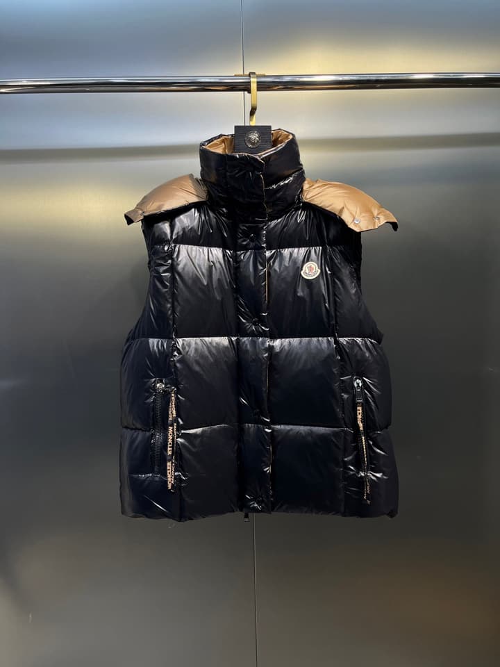 Moncler Parana Color-block Hooded Down Jacket – New Collection