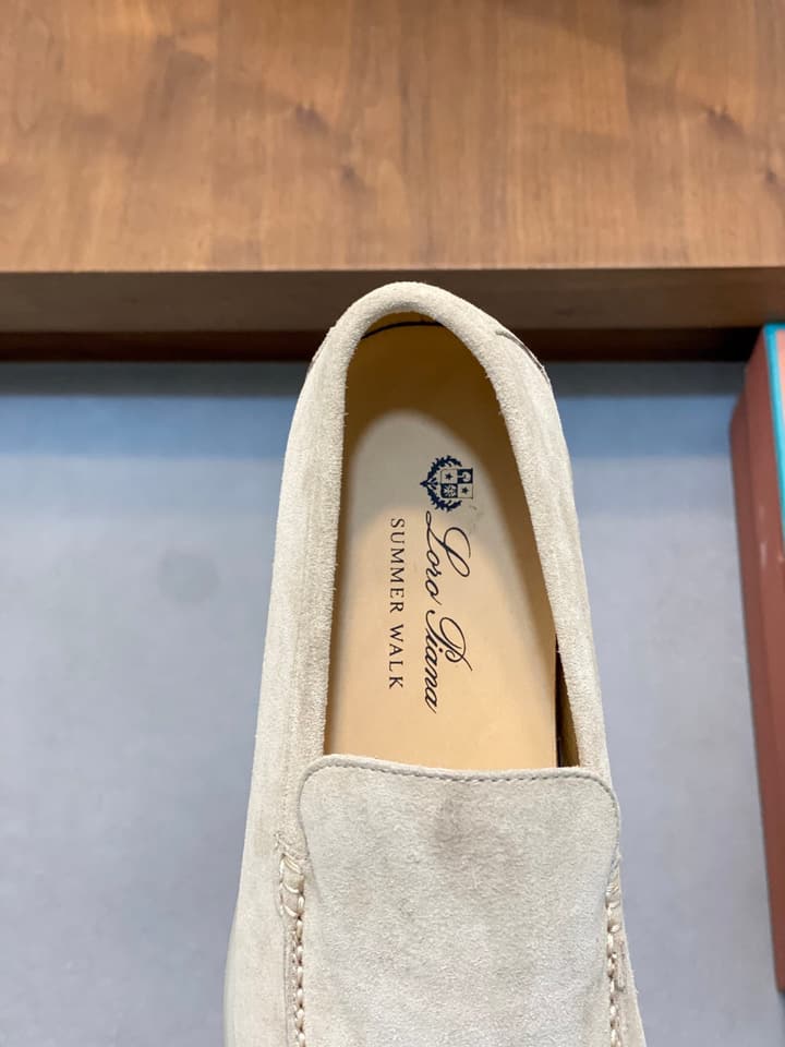 Loro Piana Unisex Suede Leather Loafers in Cream Suede