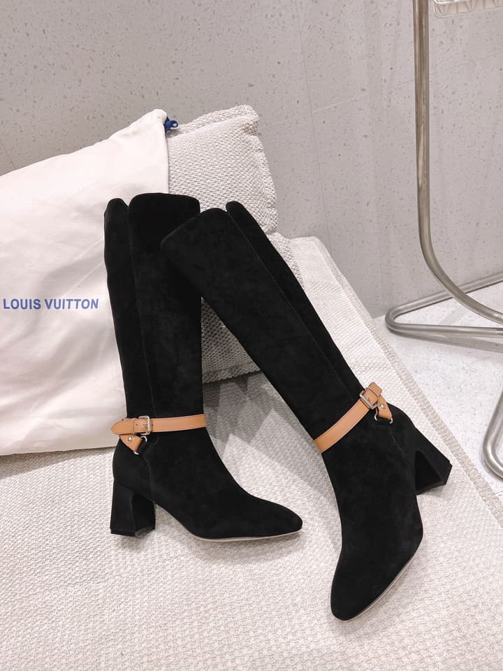 Louis Vuitton Parisienne Leather Knee-High Boots in Black Leather