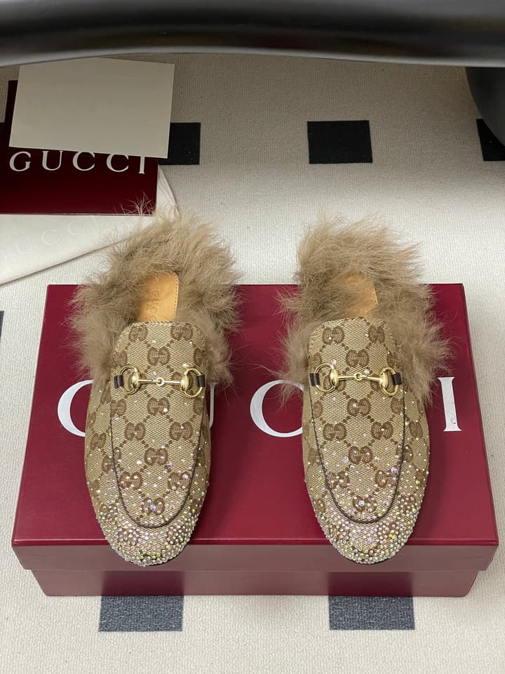 Gucci Princetown Wool Horsebit Mules – 2025 Fall Collection