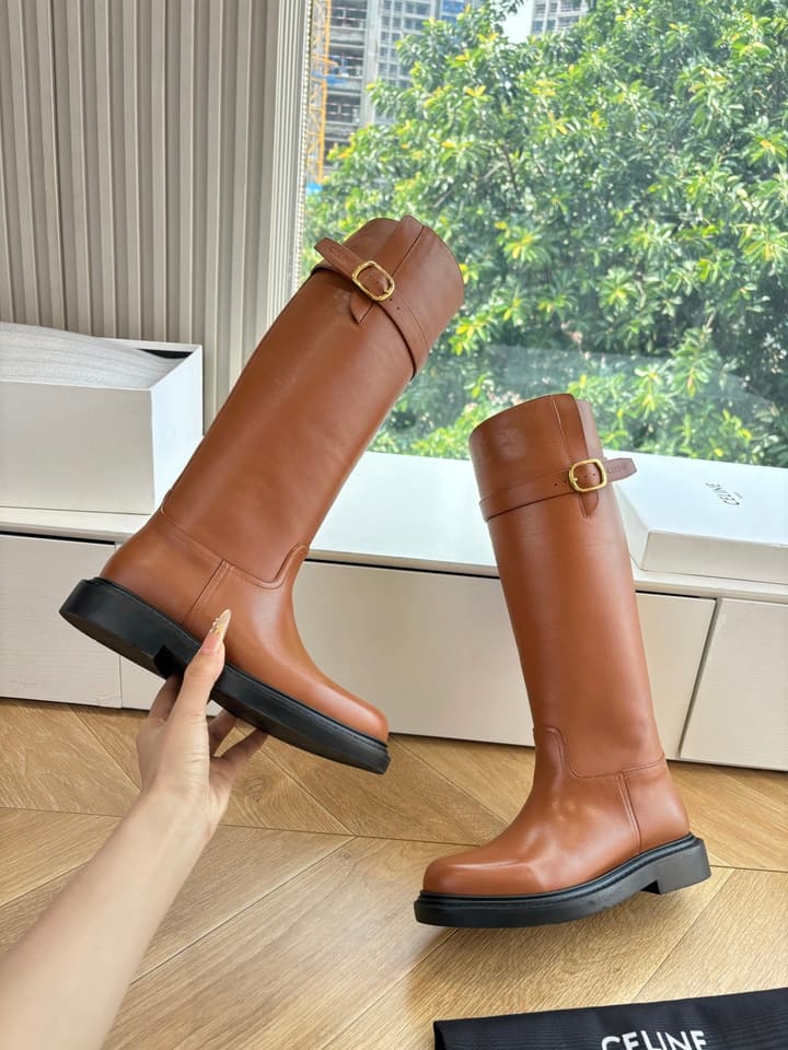 Celine Triomphe Leather Knight Boots – 2025 Autumn/Winter Collection in Black
