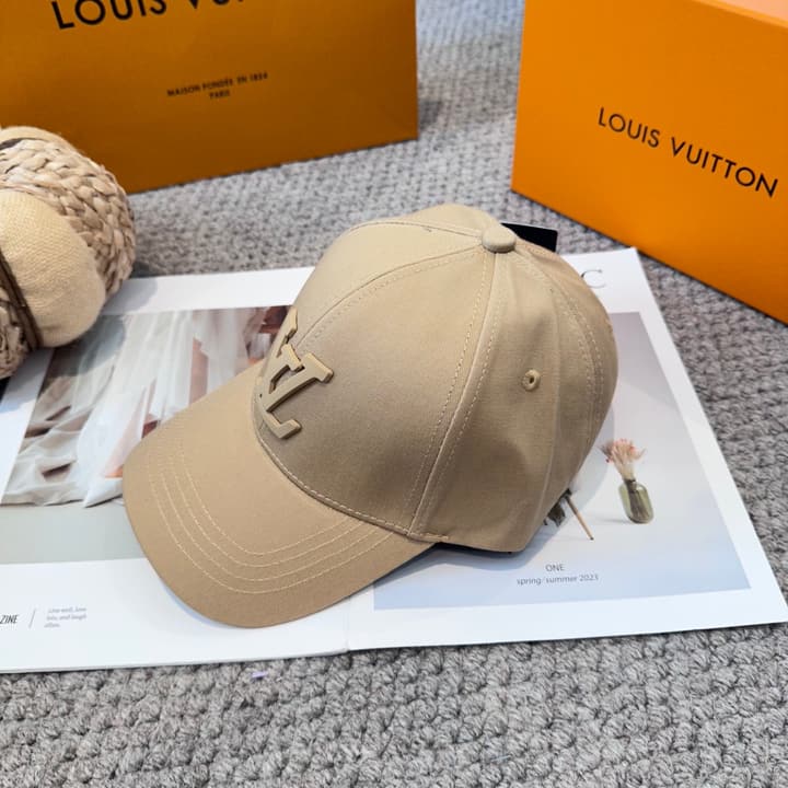 Louis Vuitton Unisex Baseball Cap – New Collection in Beige