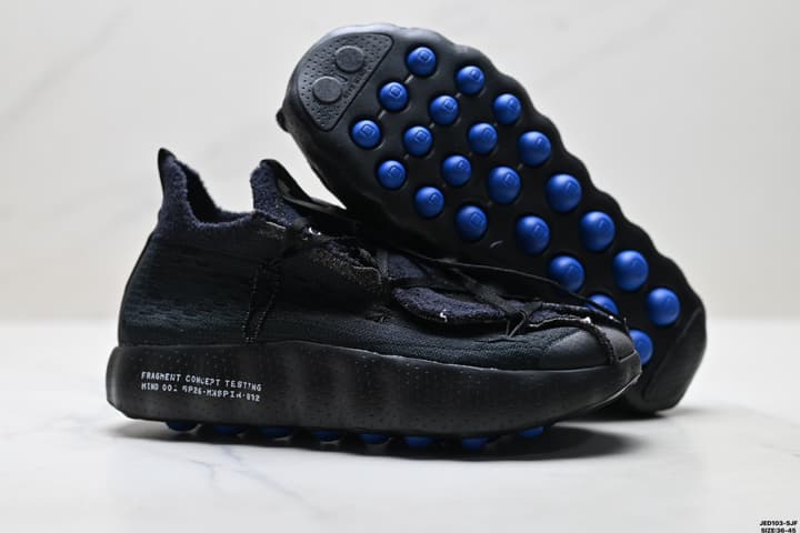 Nike Mind 002 Tech Training Sneakers