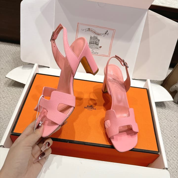 Hermès Eremite 80 Heeled Sandals in Blush Pink
