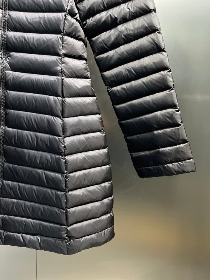 Moncler Waist-Cinching Hooded Down Jacket – Autumn/Winter Collection in Gold
