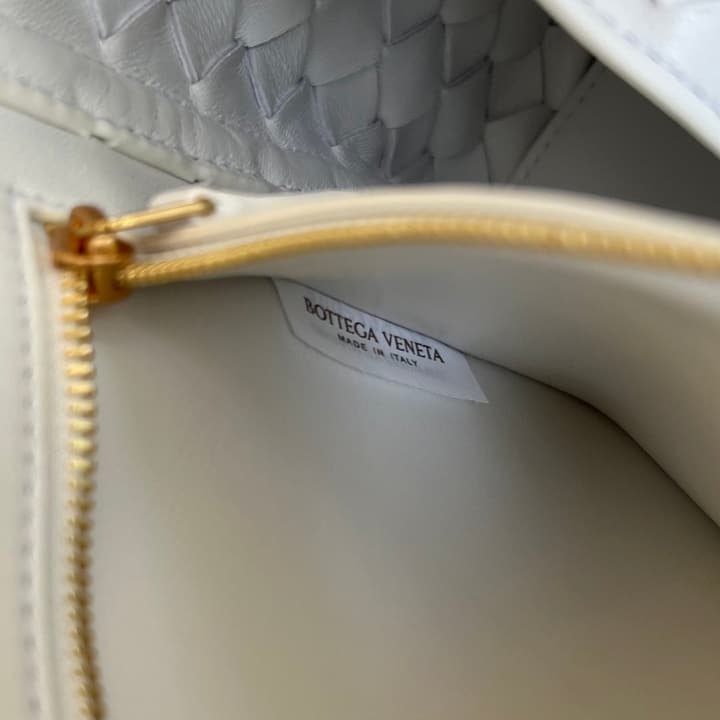 Bottega Veneta Andiamo Handbag in Charcoal Grey