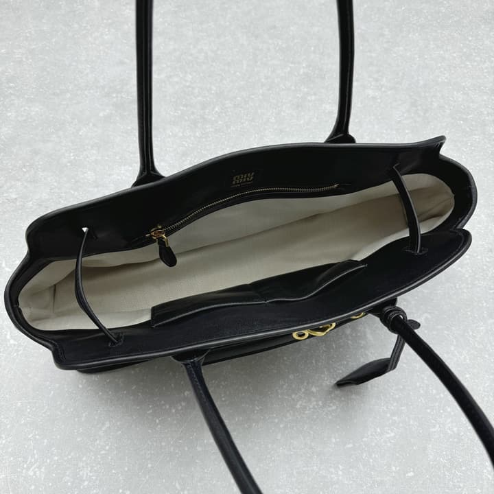 Miu Miu Aventure Horizontal Tote Bag – 25SS