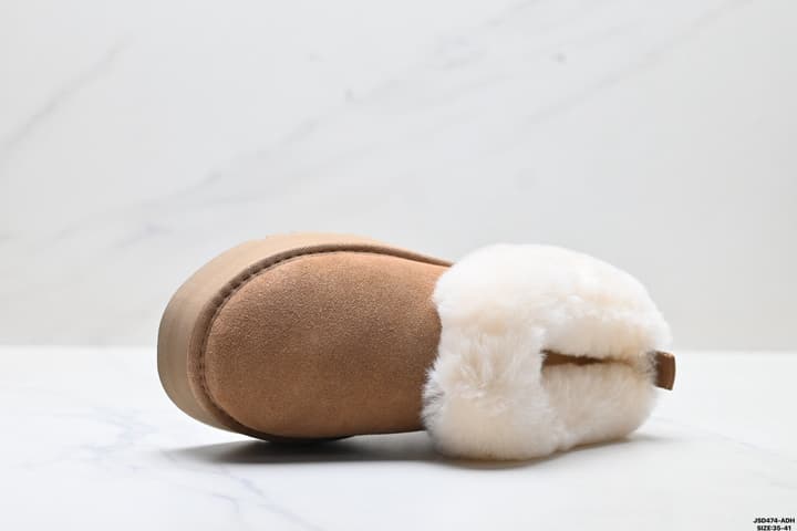 UGG Dakota Slip-On Snow Boots in Chestnut Suede