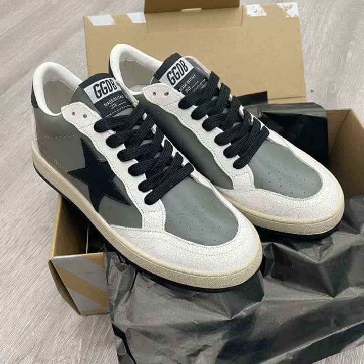 Golden Goose Ball Star Distressed Sneakers – 2023 Spring Collection in Grey Patchwork Black Star