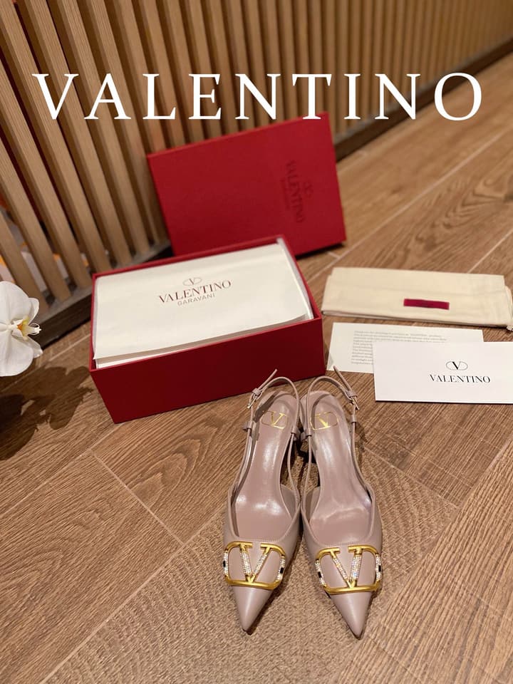 Valentino VLogo Signature Rhinestone Low-Heel Pumps – 2022 Collection in Nude Beige