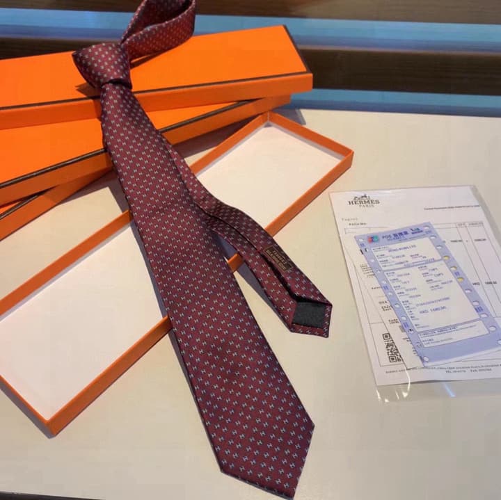 Hermès H-Letter Men's Silk Tie Series in Burgundy Microdot