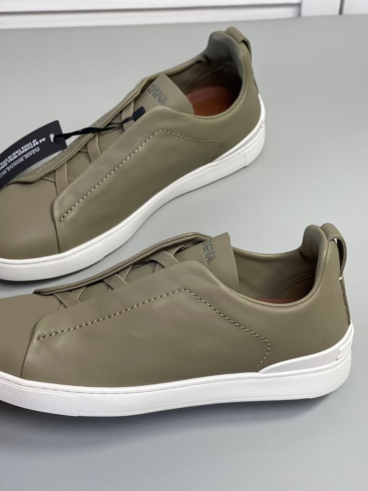 Zegna SECONDSKIN Triple Stitch Low-Top Sneakers in Navy Smooth Leather