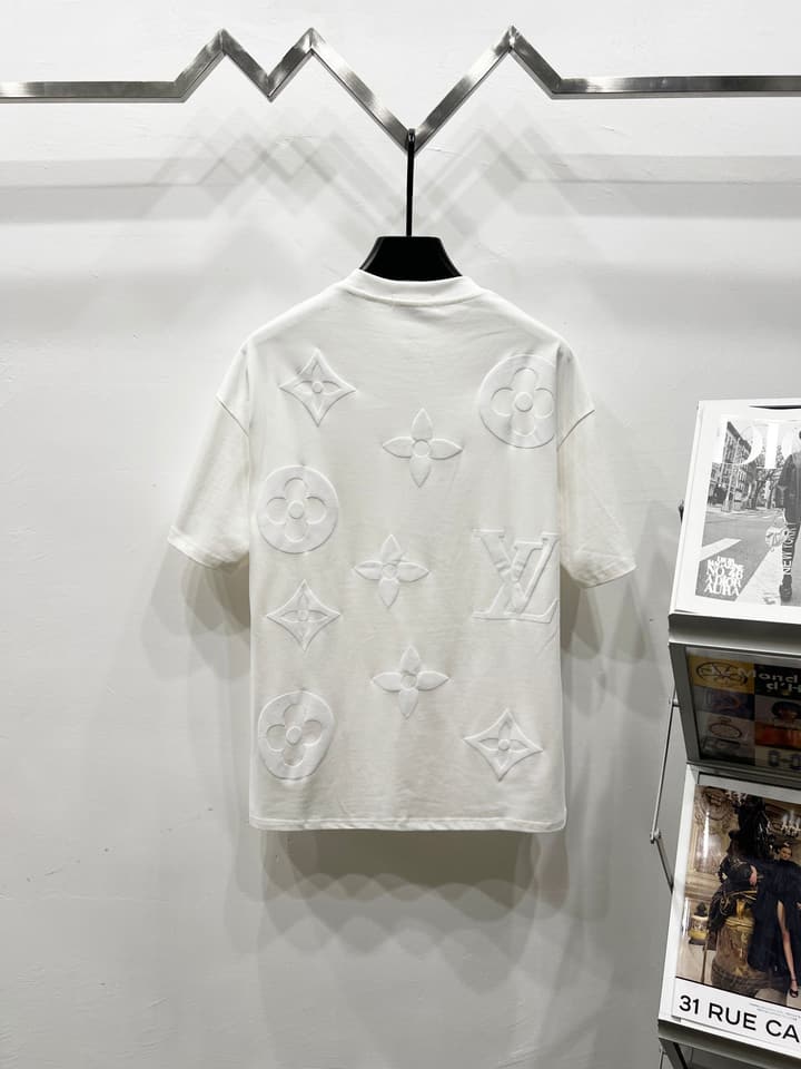 Louis Vuitton Monogram Clover Print Oversized T-Shirt in White
