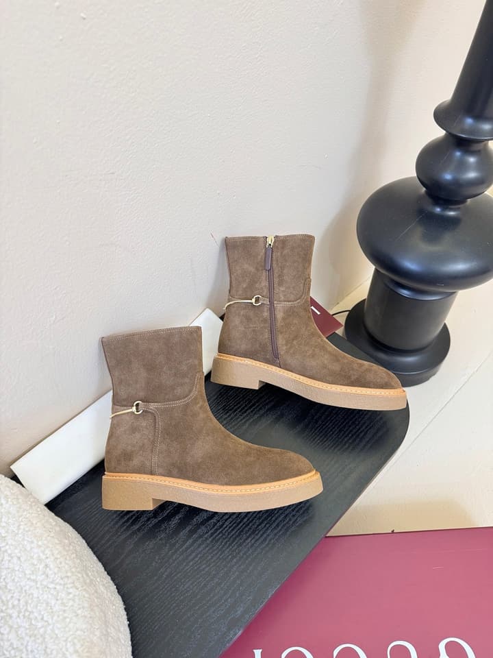 Gucci Runway Suede Boots in Taupe Suede