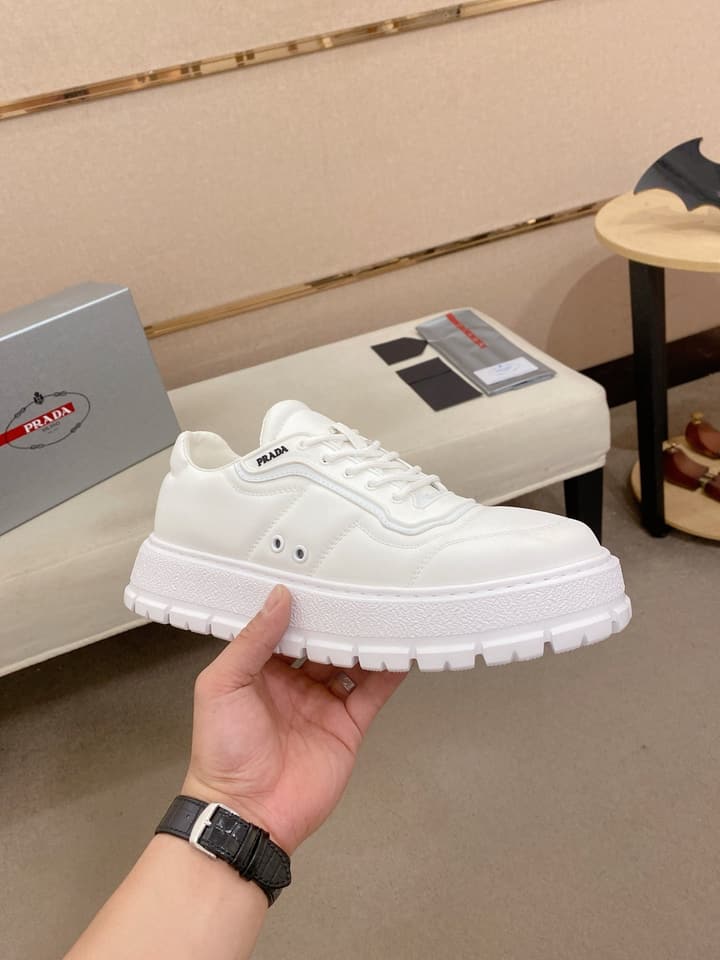 Prada Men's Waterproof Air Cushion Sneakers in Dark Grey
