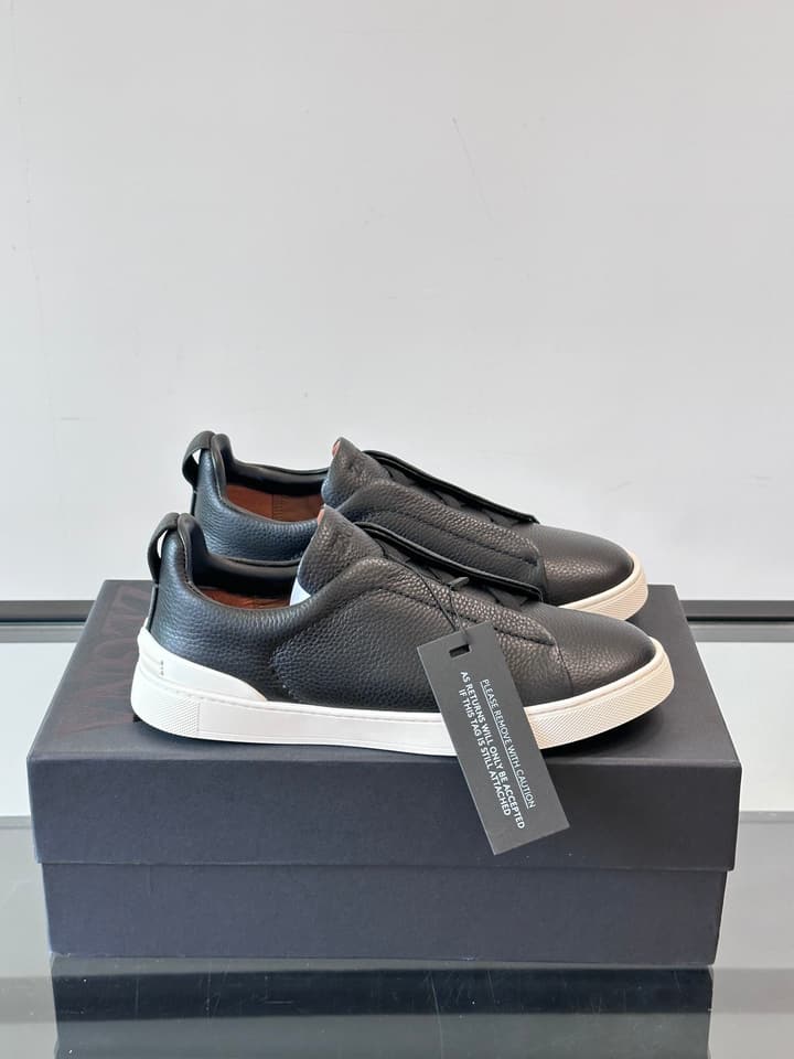 Zegna Men's Low-Top Leather Sneakers in Black & White