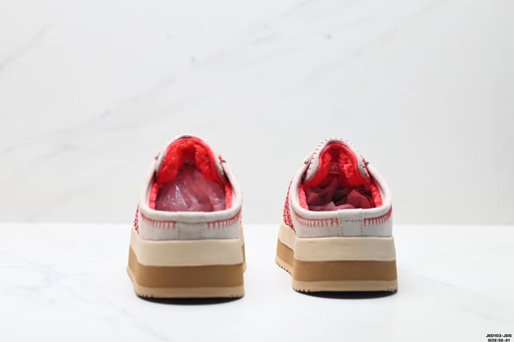Adidas Originals Campus 00S WTR LO Padded Mules in Beige Suede With Red Stripes