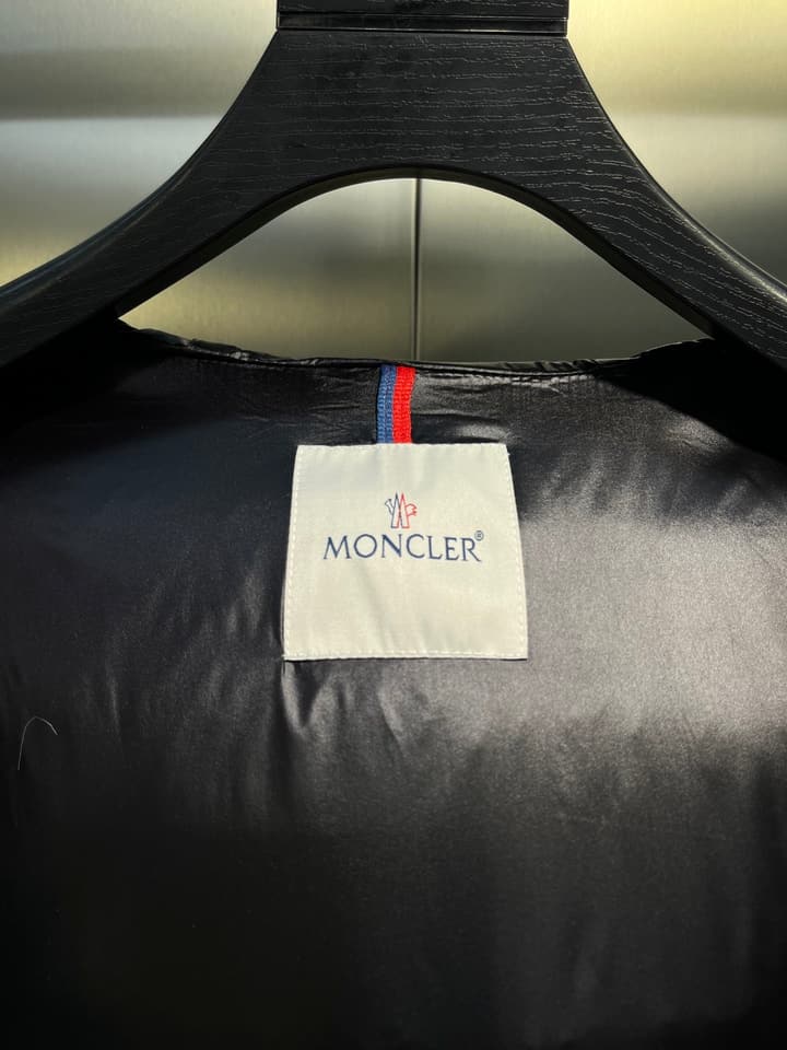 Moncler LongueSaison Down Jacket in Black