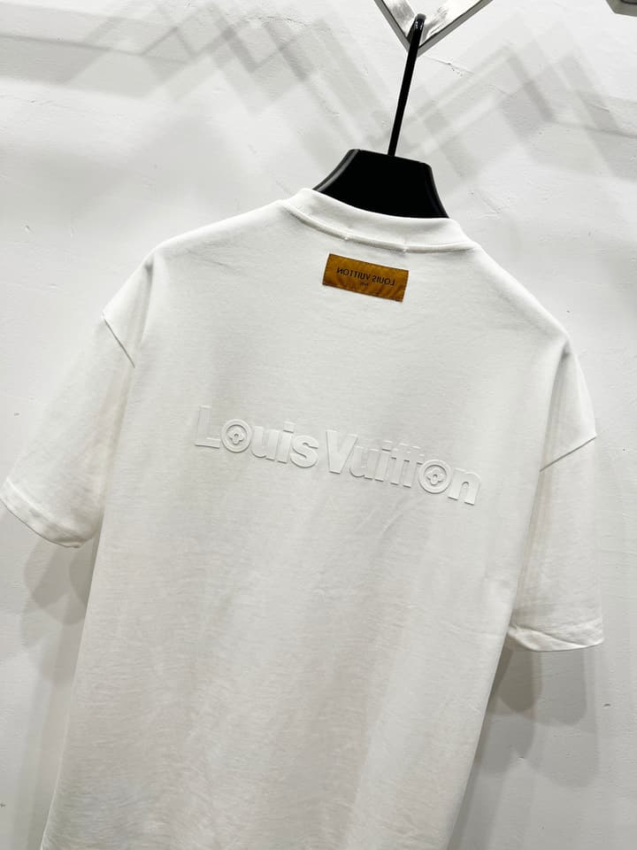 Louis Vuitton Classic Logo Silicone Embossed T-Shirt – 25SS in Black