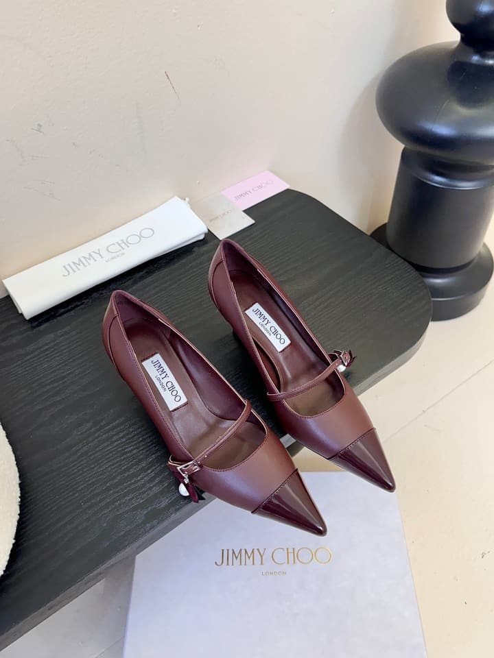 Jimmy Choo Glossy Leather Pumps – 2025FW in Burgundy