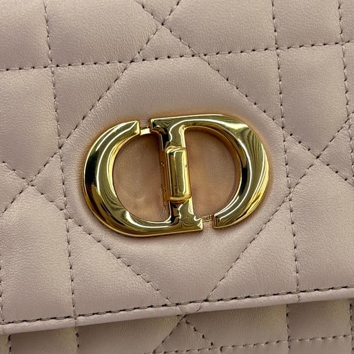 Dior Miss Caro Top Handle Clutch Bag – 2025 Early Spring Collection in Pearlescent Light Pink