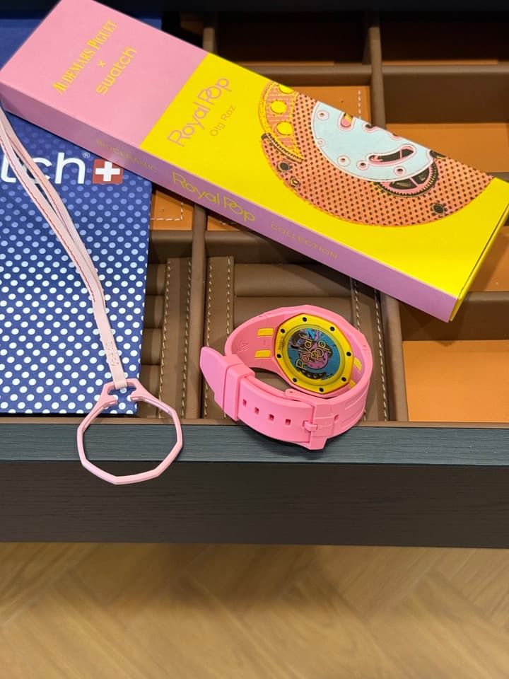 Audemars Piguet Pink and Yellow Watch in Pink And Yellow