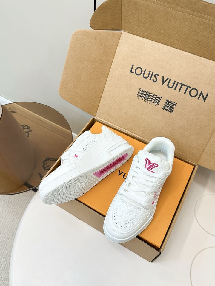 Louis Vuitton LV Trainer Sneakers
