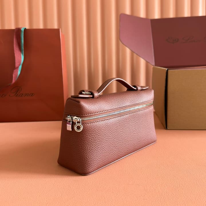 Loro Piana Extra Pocket L19 Handbag in Caramel Leather