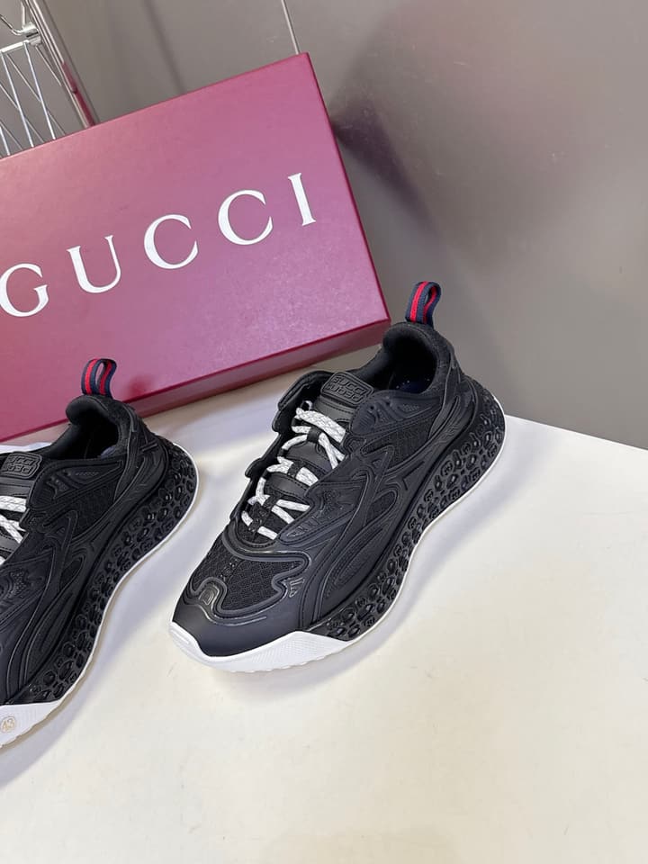 Gucci Cub3d Series Sneakers in Black
