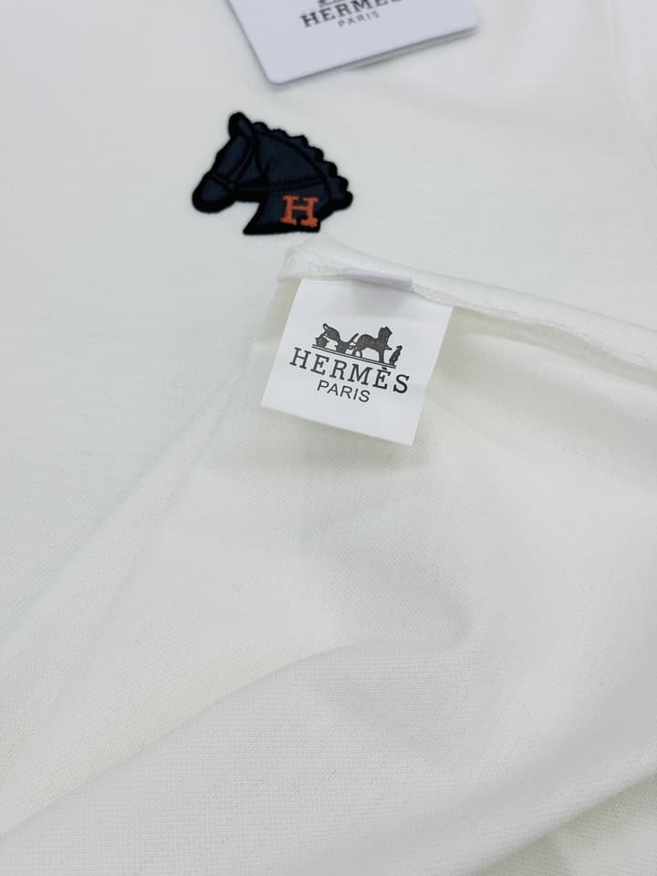 Hermès 3D Horse Flocking Polo Shirt in Black