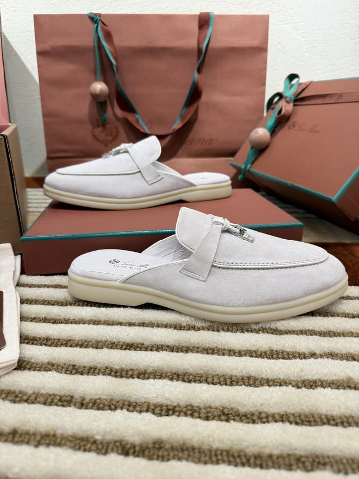 Loro Piana Women's Mules in Pale Beige Suede
