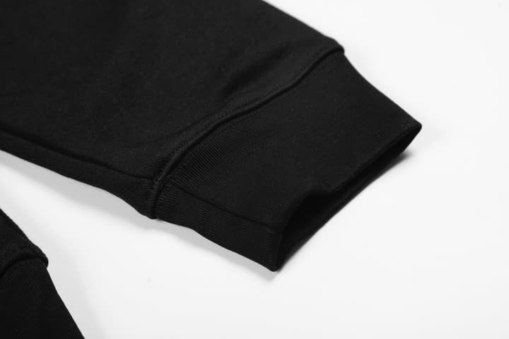 Loewe Center Letter Embroidered Crewneck Sweatshirt – 25SS in Black