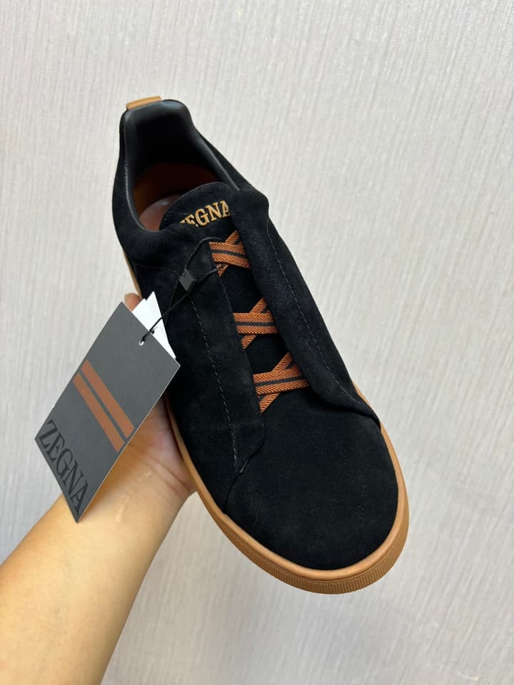Zegna Top-Tier Calfskin Driving Shoes in Black Suede With Gum Sole
