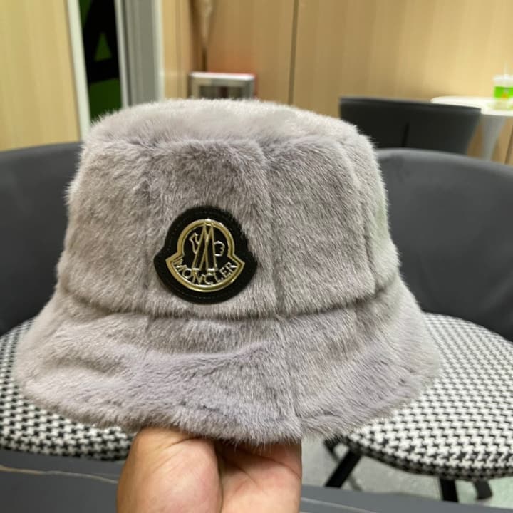 Moncler Fluffy Autumn/Winter Bucket Hat in Dark Gray Sherpa